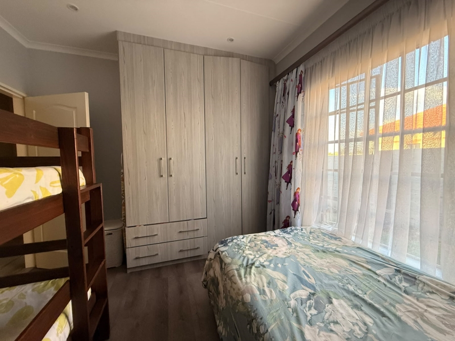 3 Bedroom Property for Sale in Waterkloof East North West